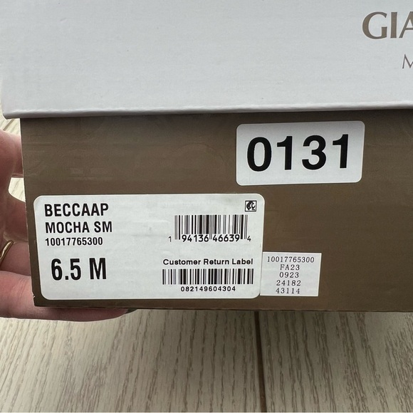 Giani Bernini Women's Becca Memory Foam Buckled Booties 6.5M Mocha Brown $100 - Picture 9 of 9